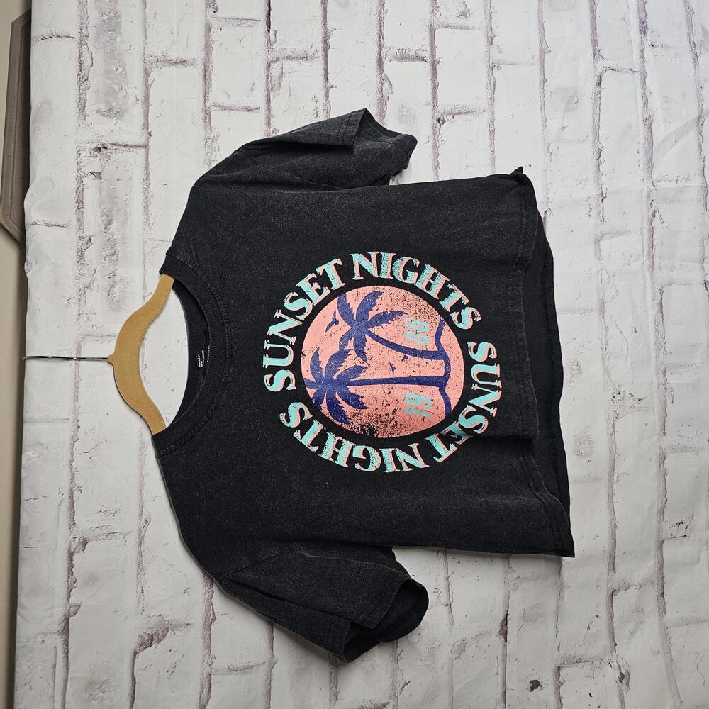 Forever 21 Black Grapic T